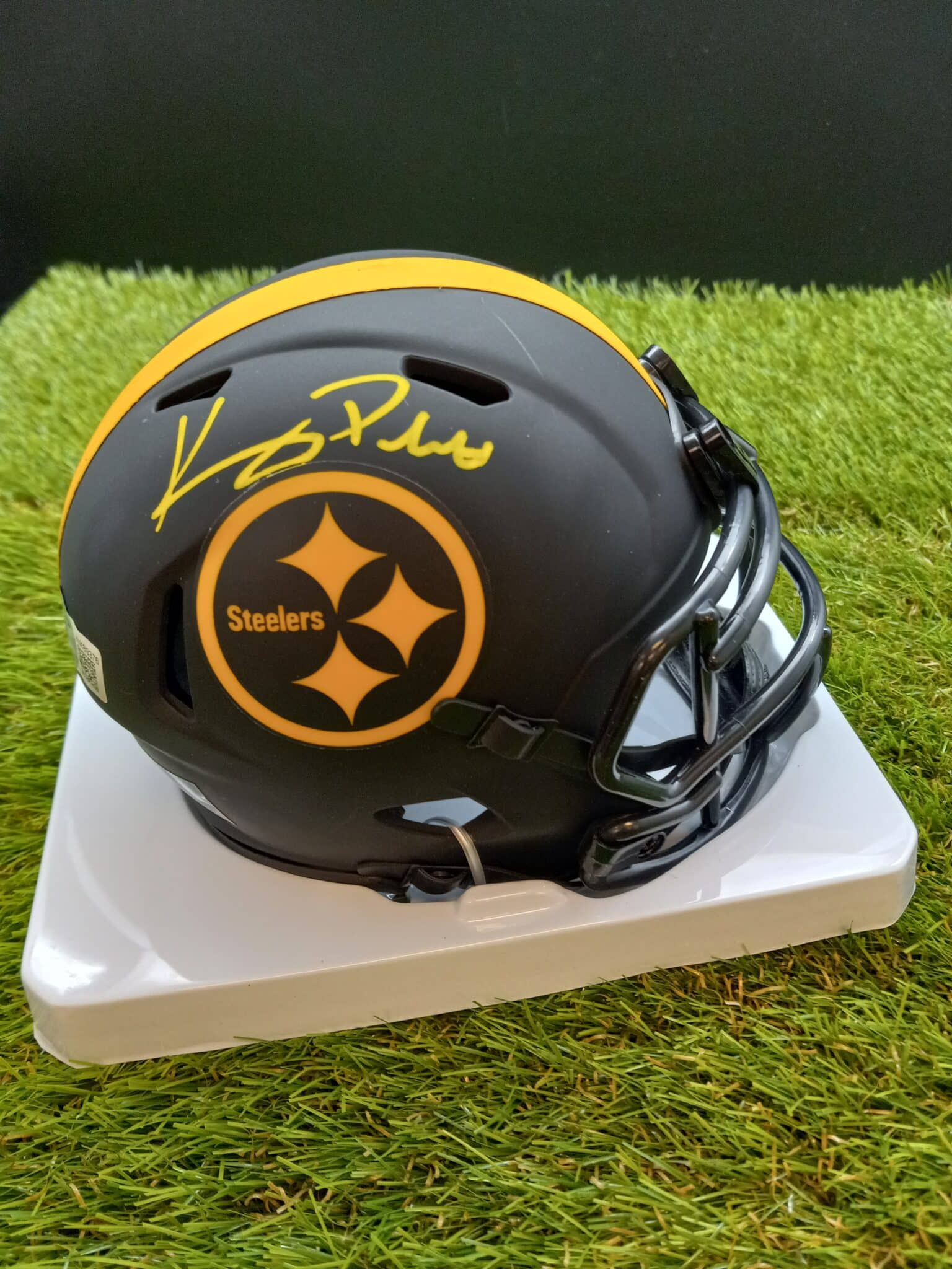 Kenny Pickett Autographed Pittsburgh Eclipse Mini Football Helmet - BAS