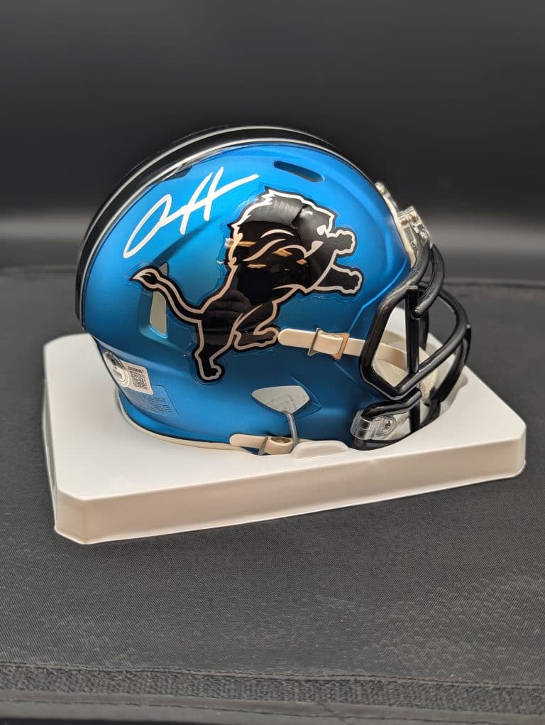 Aidan Hutchinson Alternate Mini Helmet