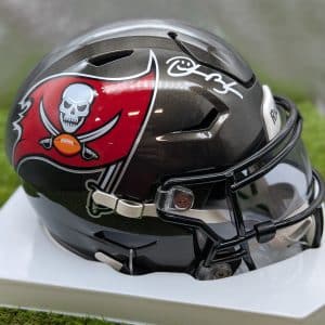 PXL_20260213_190322240.PORTRAIT Derrick Brooks MIDI Helmet